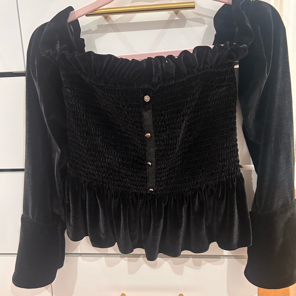 Elegant Black Velvet Women's Top